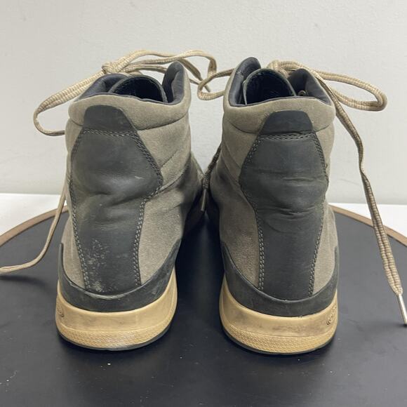 Chaco Boots Mens Size 9.5 Green Olive Gray‎ Suede Leather Hiking Outdoor Shoes - Picture 8 of 11